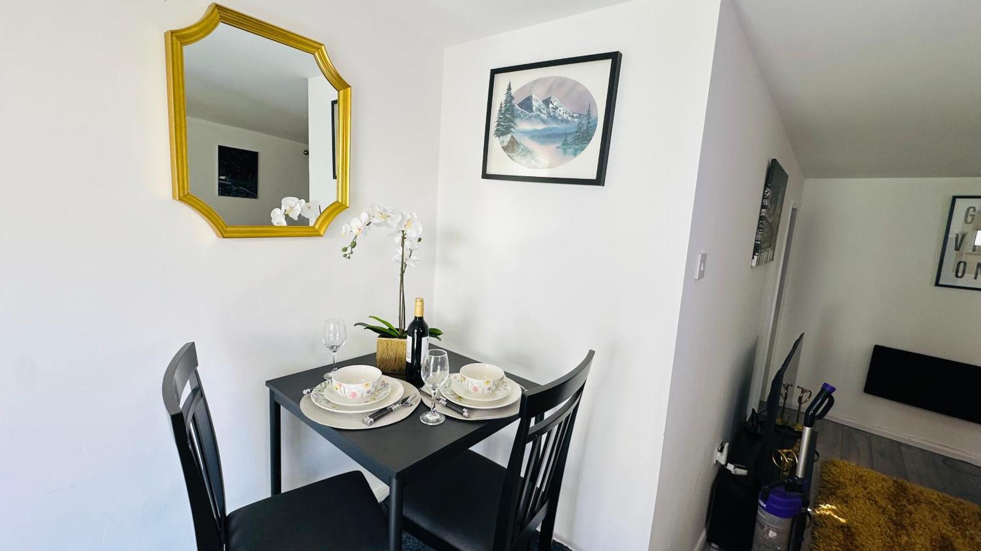 Cosy And Comfy Leilighet London Eksteriør bilde